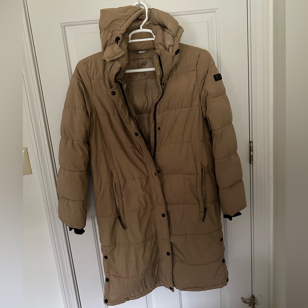 BCBG Max Azria Tan Puffer long winter coat w/ detachable hood
